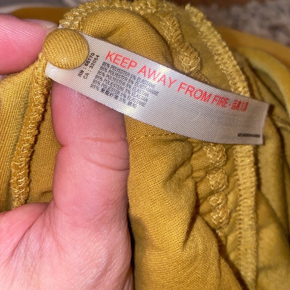 Anthropologie Saturday Sunday Linda Yellow Velvet Jogger Jumpsuit - Picture 6 of 6